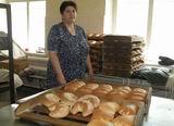 Хлеб и булочки семейной пекарни Казарян из Новоселища нашли в районе своих постоянных потребителей