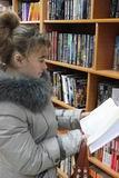 Татьяна Шкиренко из Новокачалинска иногда покупает книги для мужа и дочки