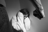 За причинение вреда здоровью и при новых поправках буйным мужьям по-прежнему «светит» уголовная статья