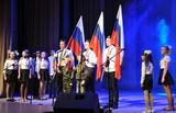 Хор Новокачалинской школы исполнил песню «Служу России»