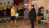 А.Н. Гурулев поздравил новоизбранного президента совета старшеклассников Марию Погребняк