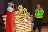 Дуэт «Школяры» из Камень-Рыболова исполняет песню про семечки