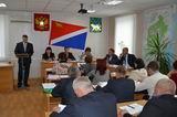 На заседании Думы депутаты обсудили более десятка актуальных вопросов