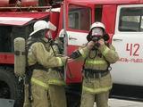 В снаряжение современных пожарных входят дыхательные аппараты на сжатом воздухе