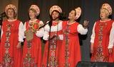 Народный хор «Ветеран» из Камень-Рыболова исполнил песню «Ой, ниточка тоненькая»