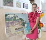 Молодая художница Татьяна Доценко благодарна судьбе за то, что она дала ей возможность жить и творить в Ханкайском районе