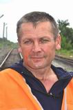Борис Соколов работает на железной дороге уже двадцать лет, пройдя профессиональный путь от путейца до начальника участка