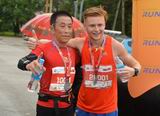 Лучший результат в забеге на 12 км – у Егора Маськина из Владивостока (справа)