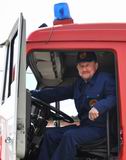 Водитель пожарного автомобиля Иван Денисов: В коллективе у нас всегда царят взаимопонимание и взаимовыручка