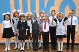 Ученики начальных классов Новоселищенской школы входят в новый учебный год с хорошим настроением