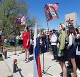 Митинг в Новокачалинске проходил у памятника односельчанам, погибшим в годы Великой Отечественной войны